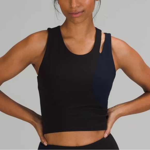 Lululemon Nulu Asymmetrical Yoga Tank Top, B/C Cup Black and Navy size 4 - Picture 1 of 7